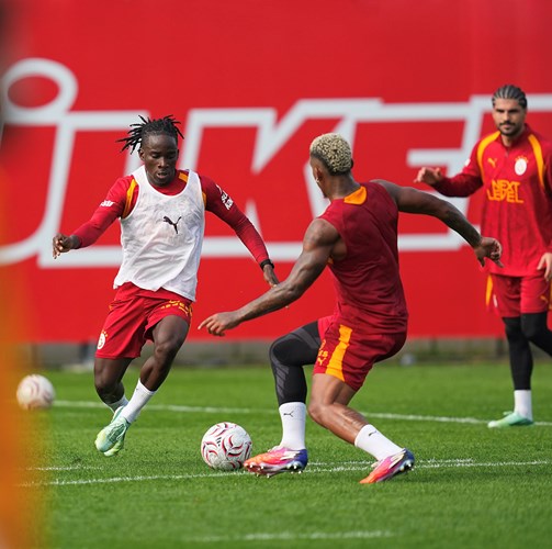 Galatasaray derbi hazırlıklarından antrenman karesi 15