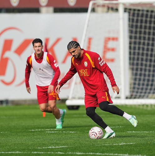 Galatasaray derbi hazırlıklarından antrenman karesi 16
