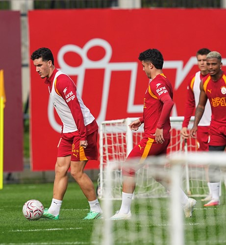 Galatasaray derbi hazırlıklarından antrenman karesi 23